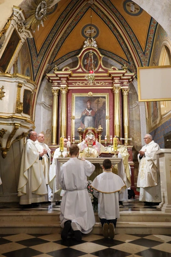 Nowy ołtarz w Wojciechowicach