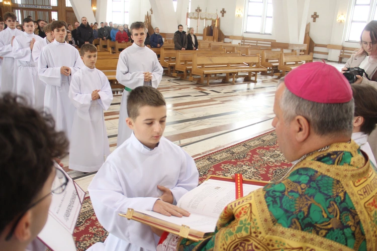 Dębica. Błogosławieństwo nowych lektorów