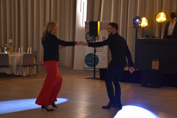 Podniebny bal dla katolickich singli