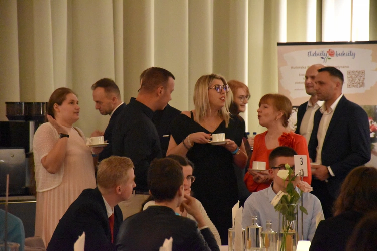 Podniebny bal dla katolickich singli