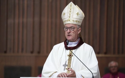 Bp Lechowicz: Lekceważenie narodowych tradycji, to jak odcinanie gałęzi, na której się siedzi