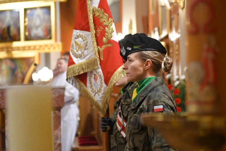 Msza św. za ojczyznę w zielonogórskiej konkatedrze