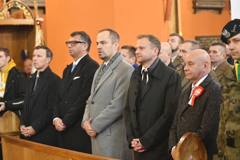 Msza św. za ojczyznę w zielonogórskiej konkatedrze