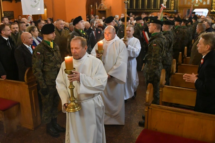 Msza św. za ojczyznę w zielonogórskiej konkatedrze