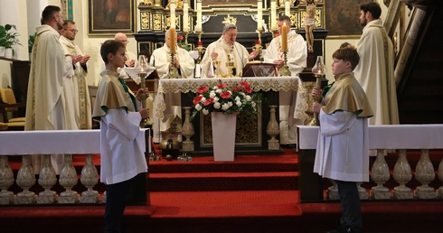 Abp Kupny w Święto Niepodległości: Bądźmy wdzięczni Bogu i ludziom za dar wolności