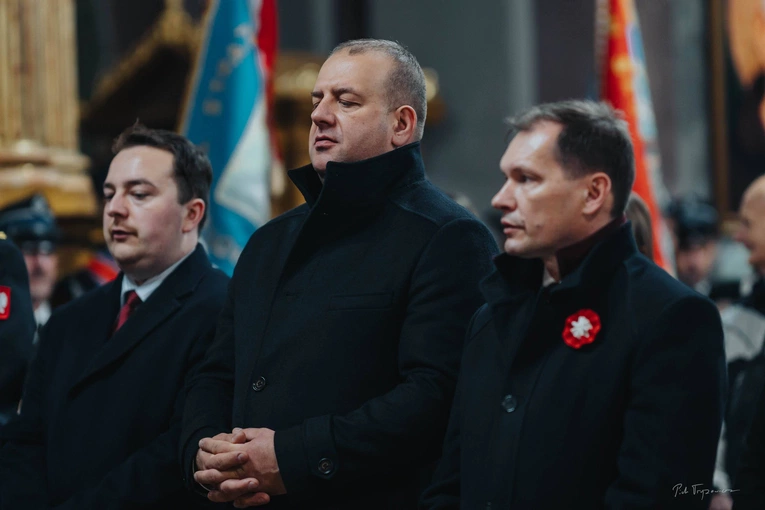 Puellae Orantes dla Niepodległej w Szczucinie