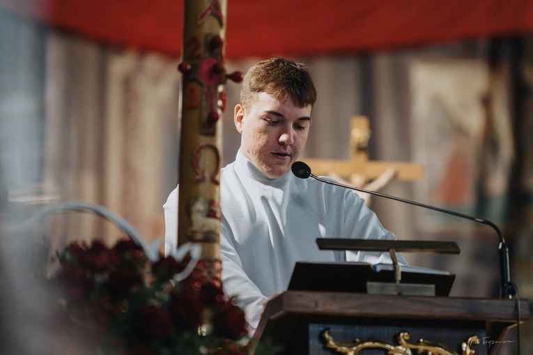 Puellae Orantes dla Niepodległej w Szczucinie