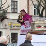 Obchody patronalne diecezji. Procesja z relikwiami św. Wiktorii 