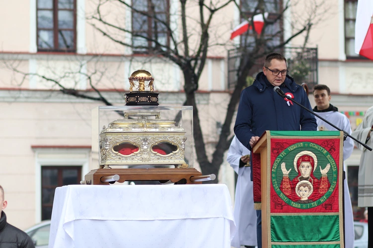 Obchody patronalne diecezji. Procesja z relikwiami św. Wiktorii 