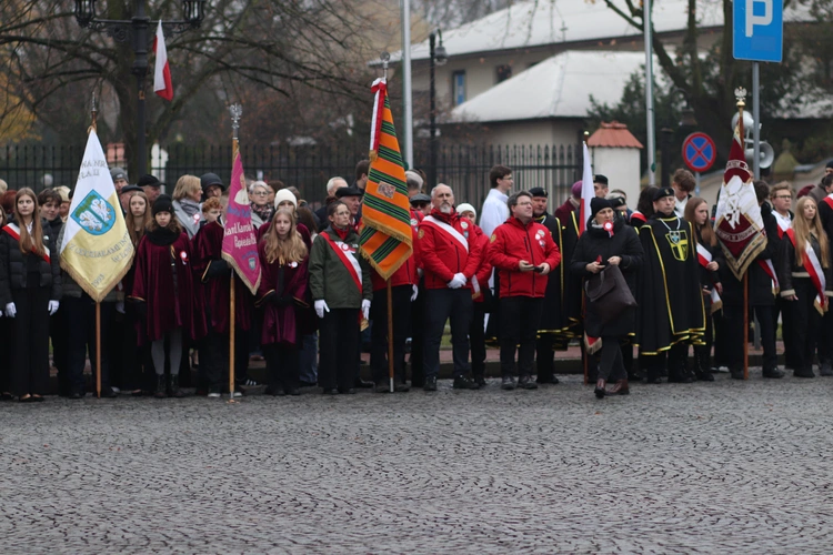 Obchody patronalne diecezji. Procesja z relikwiami św. Wiktorii 