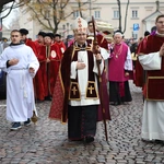 Obchody patronalne diecezji. Procesja z relikwiami św. Wiktorii 