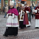 Obchody patronalne diecezji. Procesja z relikwiami św. Wiktorii 