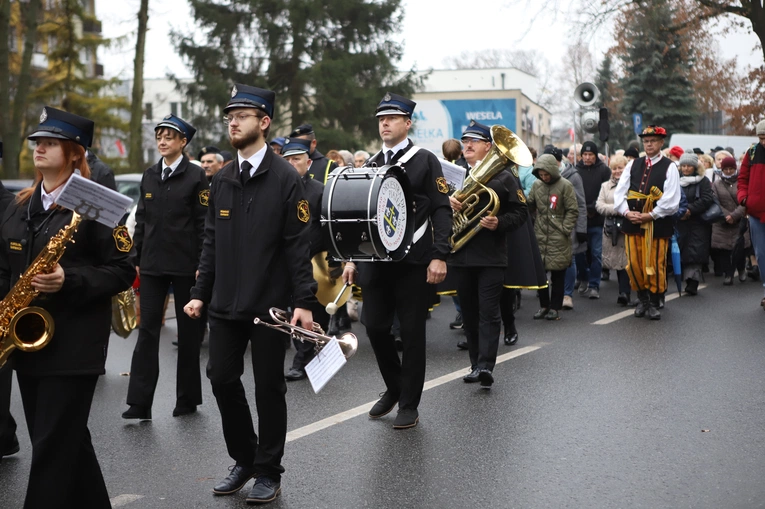 Obchody patronalne diecezji. Procesja z relikwiami św. Wiktorii 