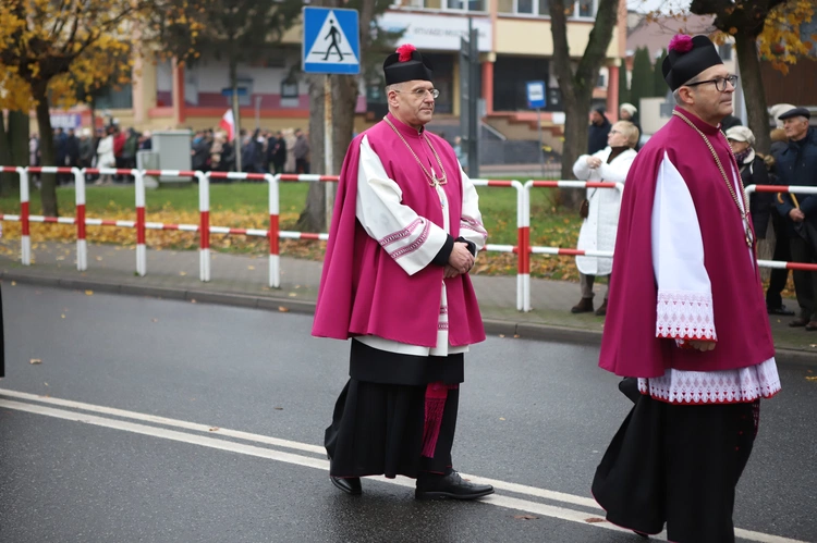 Obchody patronalne diecezji. Procesja z relikwiami św. Wiktorii 