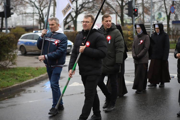 Obchody patronalne diecezji. Procesja z relikwiami św. Wiktorii 