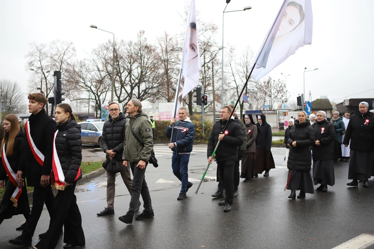 Obchody patronalne diecezji. Procesja z relikwiami św. Wiktorii 