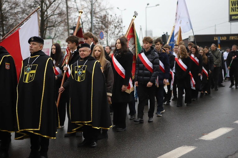 Obchody patronalne diecezji. Procesja z relikwiami św. Wiktorii 