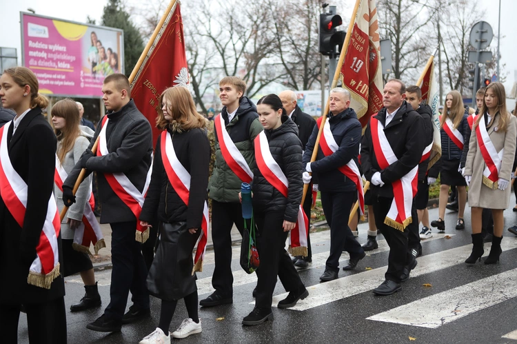 Obchody patronalne diecezji. Procesja z relikwiami św. Wiktorii 