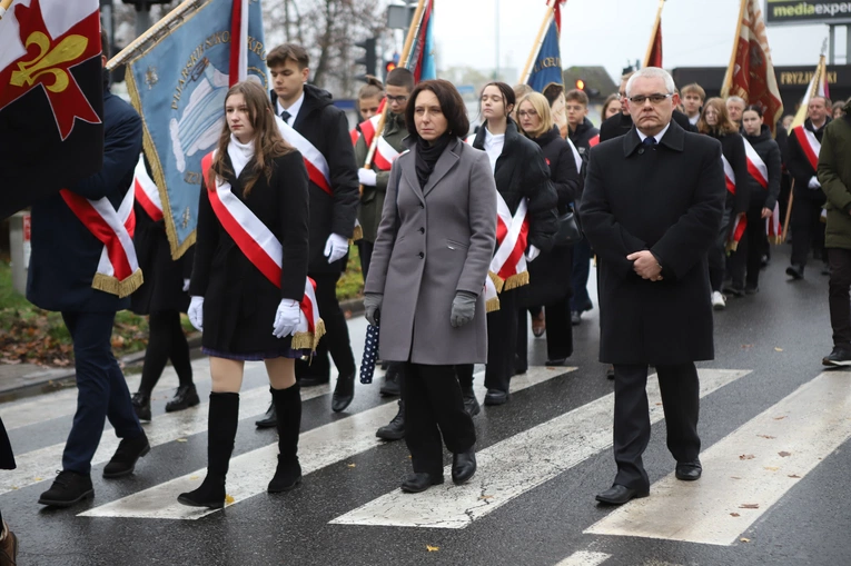 Obchody patronalne diecezji. Procesja z relikwiami św. Wiktorii 