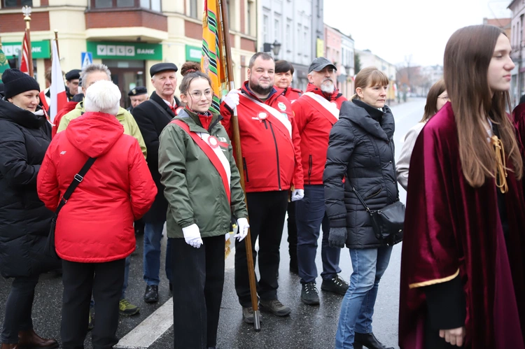 Obchody patronalne diecezji. Procesja z relikwiami św. Wiktorii 