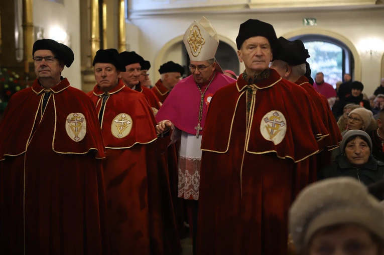 Obchody patronalne diecezji. Procesja z relikwiami św. Wiktorii 
