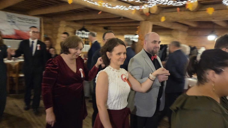 Niepodległościowy Bal Bezalkoholowy 2025