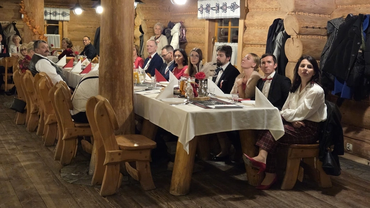 Niepodległościowy Bal Bezalkoholowy 2025