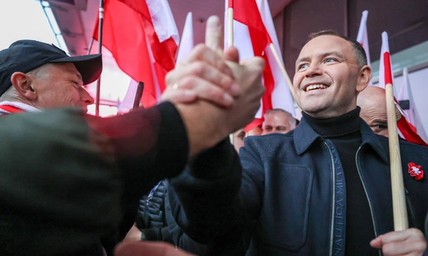 Święto Niepodległości: Uroczystość na Placu Piłsudskiego i marsz w centrum Warszawy