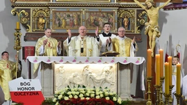 Służyć Ojczyźnie - to godność i honor