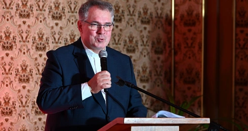 Ks. Waldemar Klinger otrzymał tytuł „Zasłużonego Obywatela Miasta Opola”