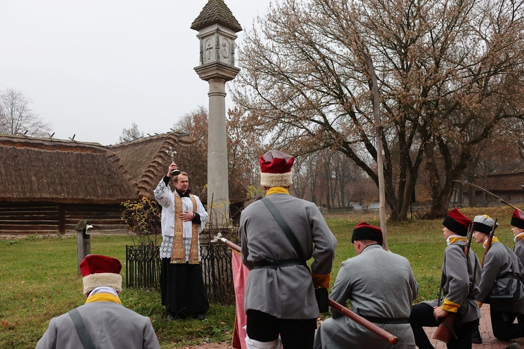 Święto Niepodległości w skansenie