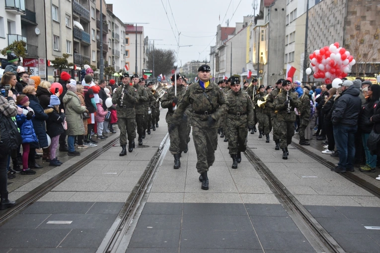 Gorzowianie świętowali 107. rocznicę odzyskania przez Polskę niepodległości 