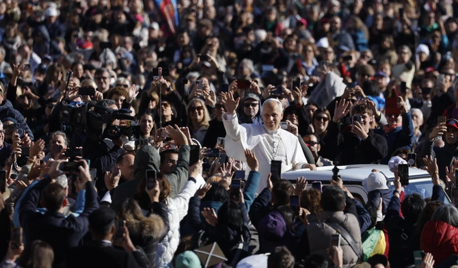 Papież przestrzega przed skupianiem się na sobie, co skutkuje samotnością i narcyzmem