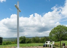 Watykan krytycznie o domniemanych objawieniach w Dozulé