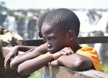 Na ulicy nie ma praw dziecka. Polski misjonarz pomaga dzieciom ulicy w Zambii