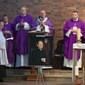 Od ostatnich Zaduszek pożegnaliśmy  9 duszpasterzy. 