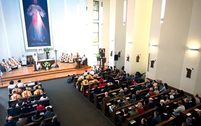 Msza św.  w kaplicy seminaryjnej. 