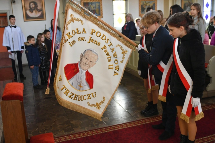 Szkoła Podstawowa im. Jana Pawła II w Trzebiczu ma już 80 lat