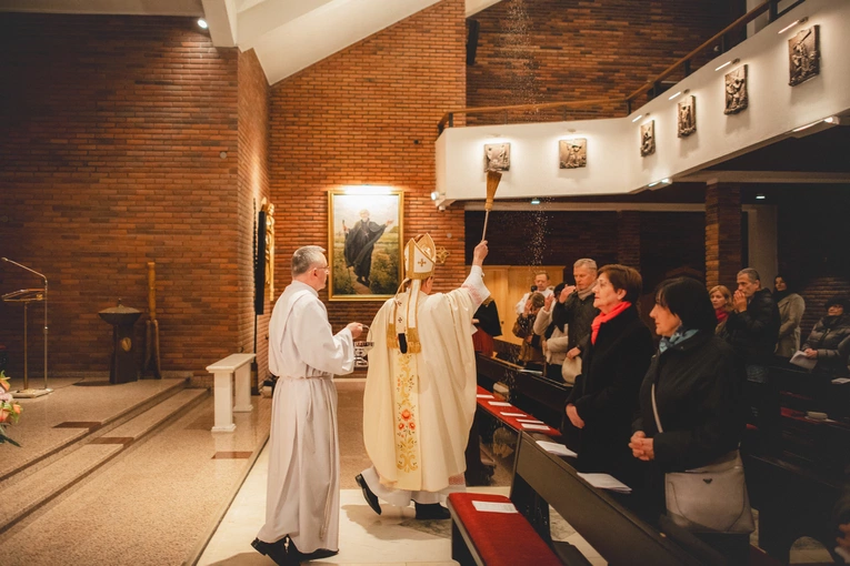 Najstarsza świątynia Sopotu znowu tętni życiem