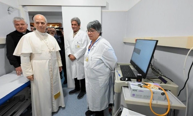 Papież otworzył w Watykanie nowe ambulatorium