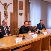 Ruszają prace komisji badającej przypadki nadużyć seksualnych w archidiecezji łódzkiej od 1945 r.