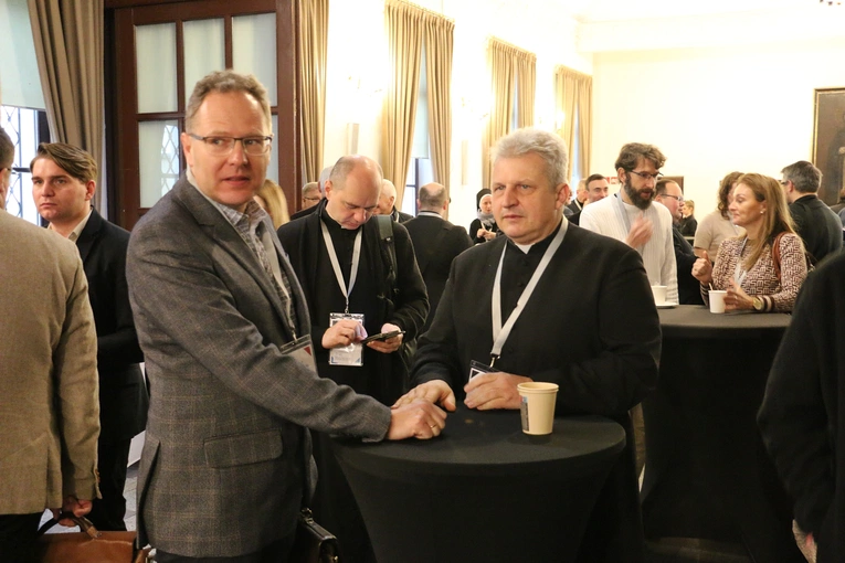 Czwarte obrady plenum Synodu Archidiecezji Wrocławskiej 