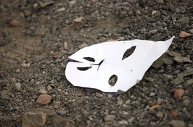 Udawanie nie przystoi