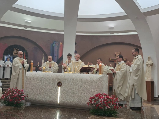 Katowice. Święcenia prezbiteratu Dominika Piórkowskiego 