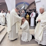 Święcenia prezbiteratu w kościele akademickim