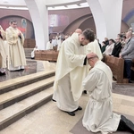 Święcenia prezbiteratu w kościele akademickim