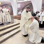 Święcenia prezbiteratu w kościele akademickim