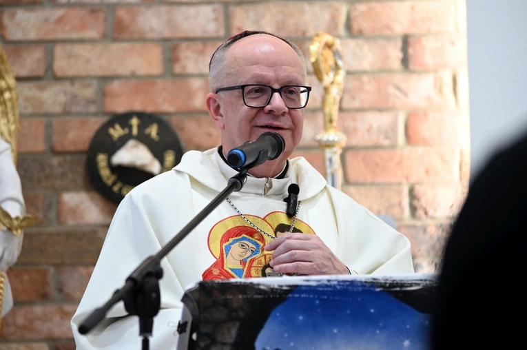 Poświęcenie kaplicy w DTD Nazaret w Jemielnicy