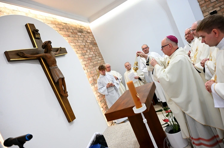 Poświęcenie kaplicy w DTD Nazaret w Jemielnicy