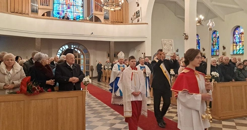 Jubileusz małżeństw w skarżyskiej Ostrej Bramie